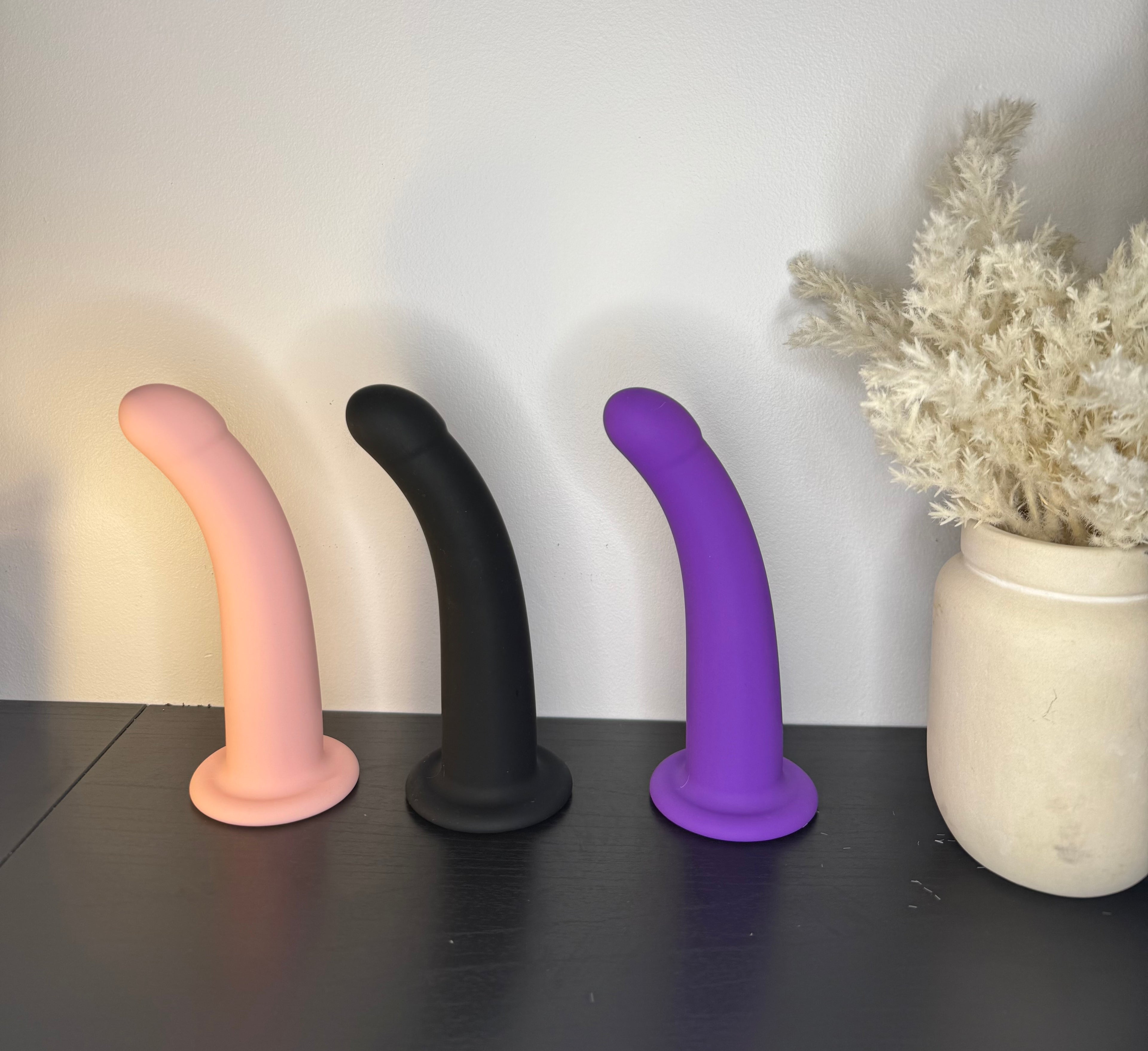 Curved Silicone Suction Cup Dildo