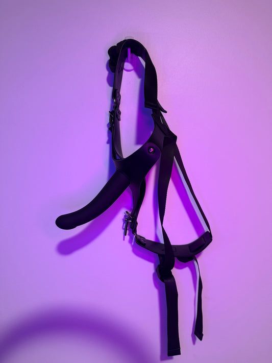 Pegging Kit - Cowhide Leather Harness & Premium Dildo Set of 3 SML