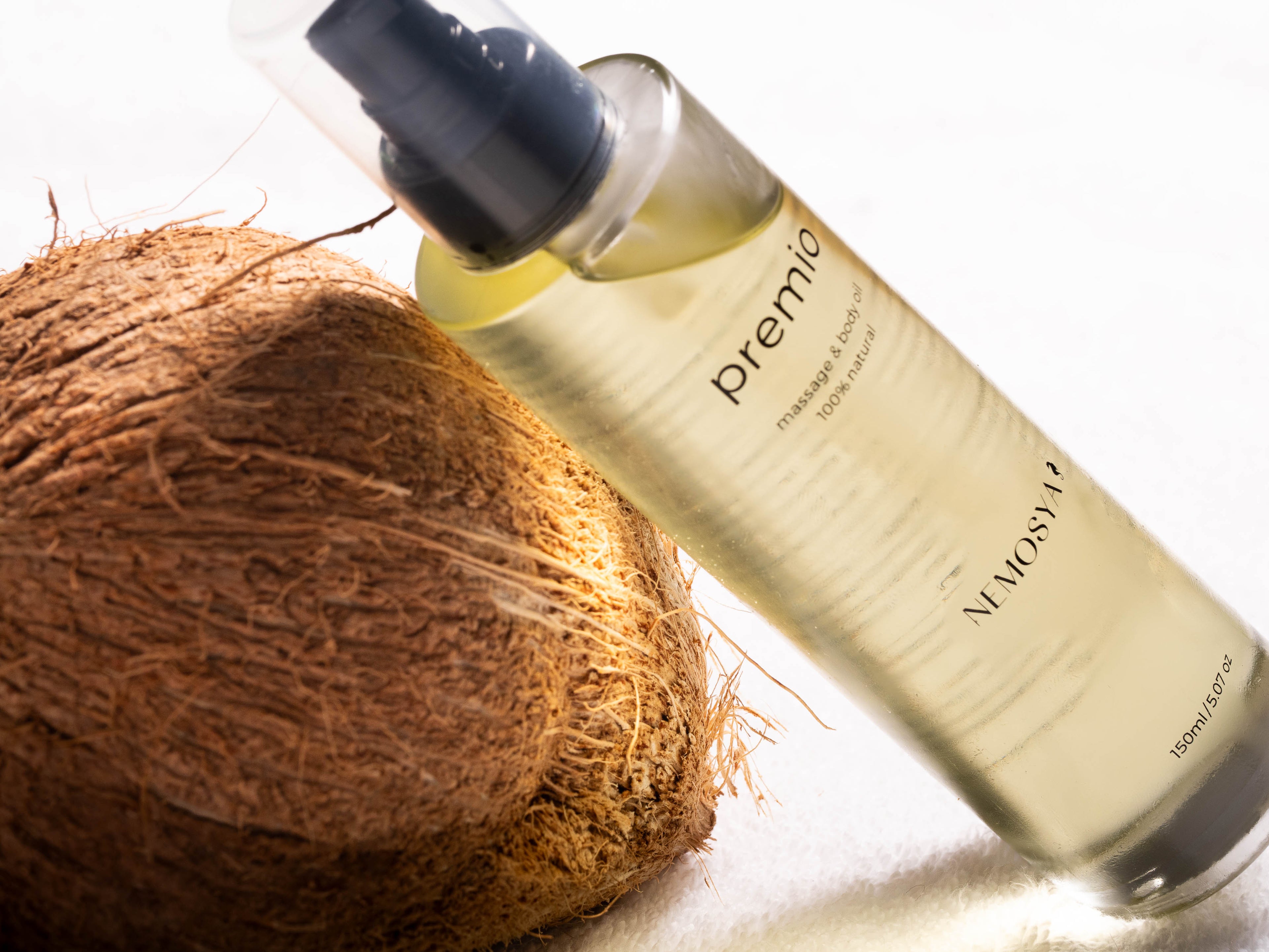 Nemosya Premio, massage & body oil, 100% natural, coconut flavor, left side, coconut 