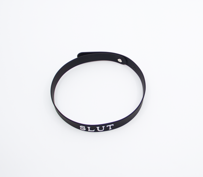 Silicone  collar BITCH/SLUT