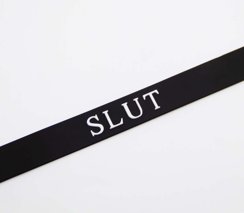 Silicone  collar BITCH/SLUT